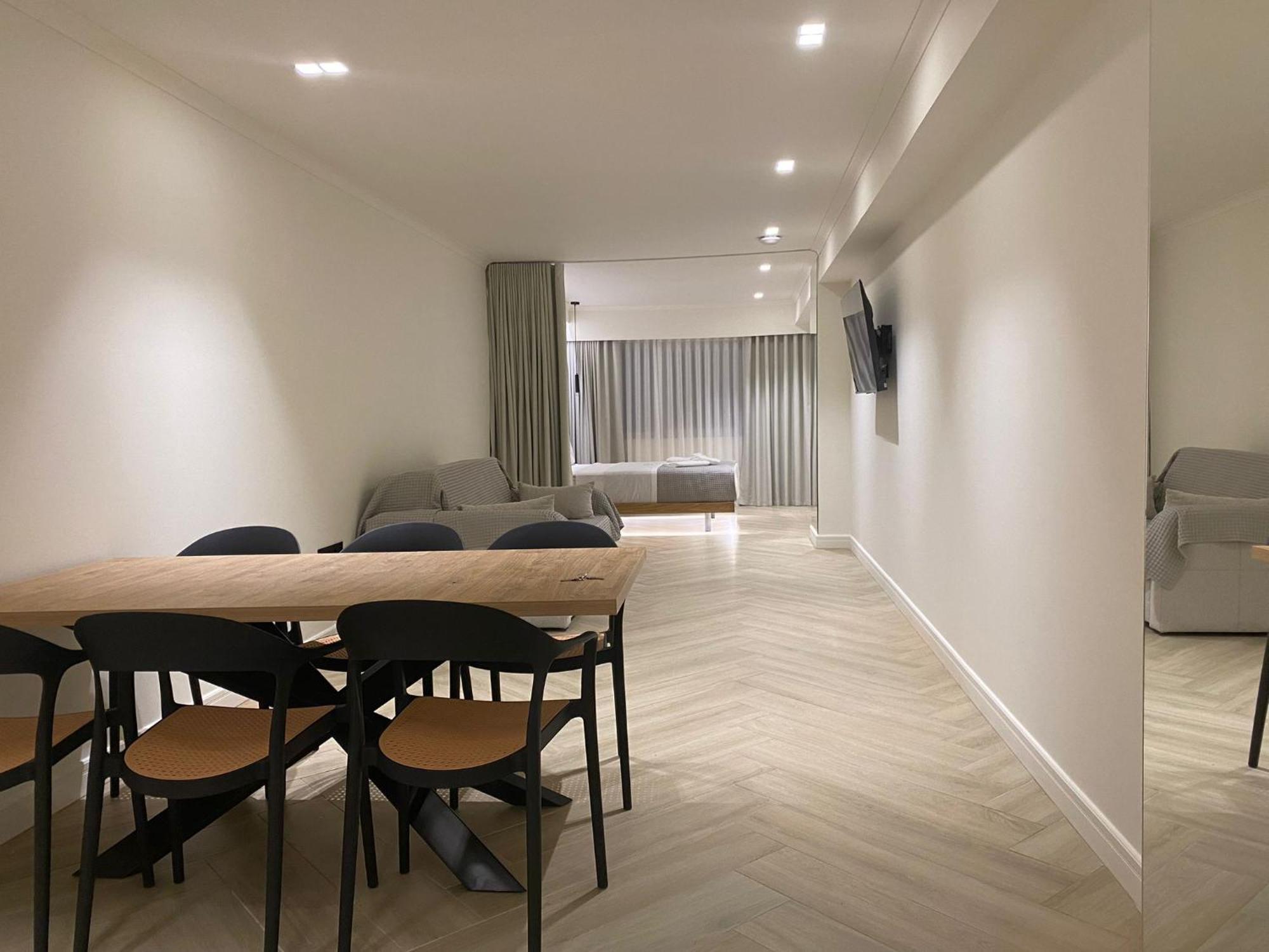 雅典Triple A - Near Ermou Shopping Street - Family Hospitality - Free Parking!公寓式酒店 外观 照片