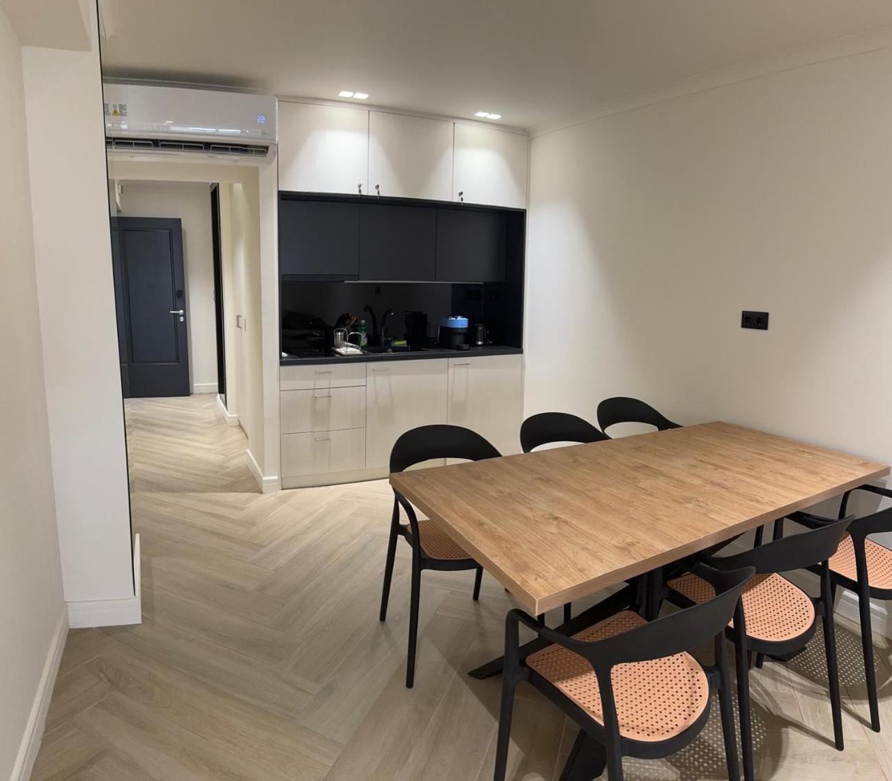 雅典Triple A - Near Ermou Shopping Street - Family Hospitality - Free Parking!公寓式酒店 外观 照片